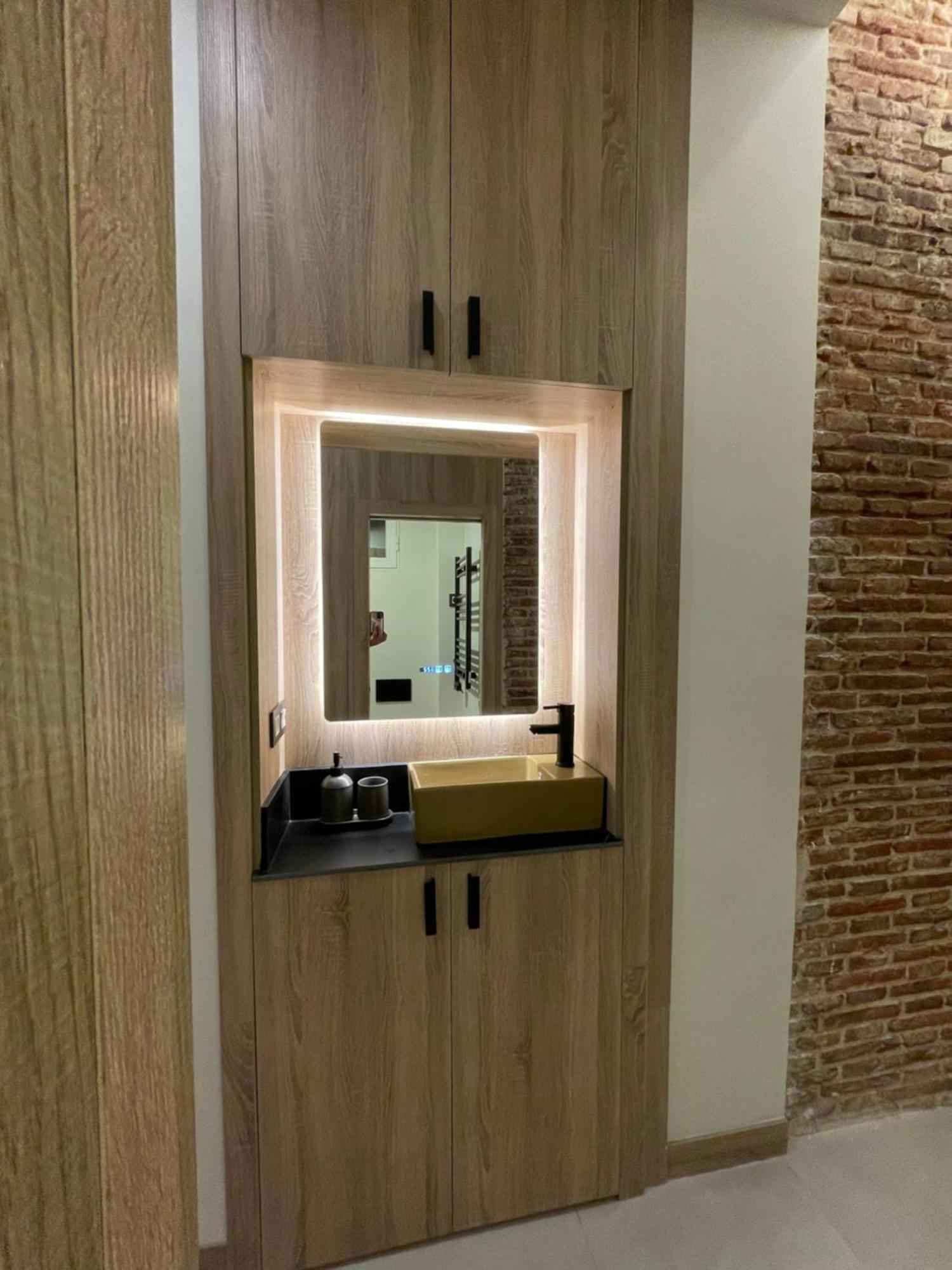 Apartamento Moderno En Edificio Historico Мадрид Экстерьер фото